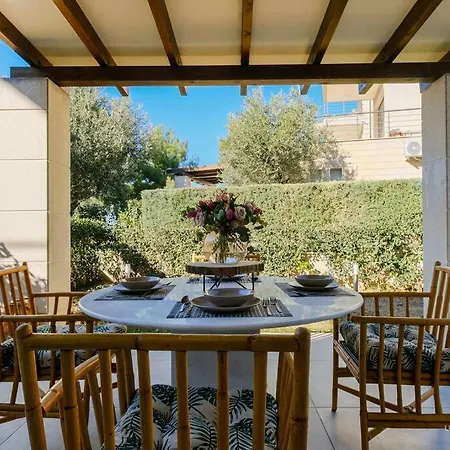 Deluva Villa, 3bdrms, Akti Elias, Private Garden