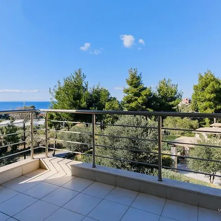 Deluva Villa, 3bdrms, Akti Elias, Private Garden Apartment Nikiti (Sithonia)