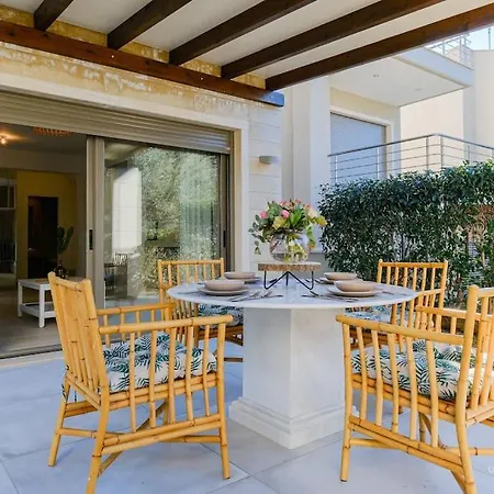 Appartamento Deluva Villa, 3bdrms, Akti Elias, Private Garden